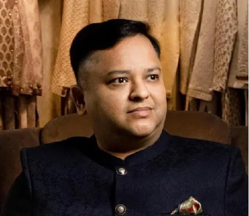 Billionaire Ravi Modi