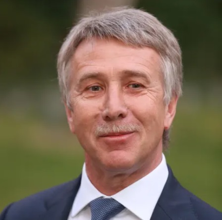 Leonid Mikhelson & family $28.4 billion