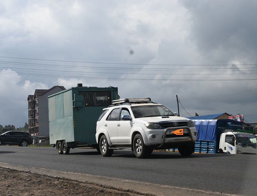 Trailer camper 